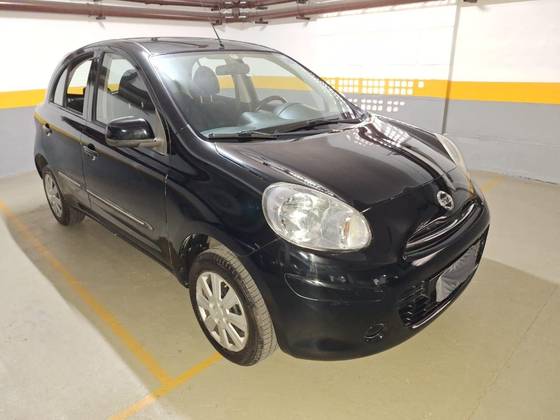 NISSAN MARCH 1.0 16V FLEX 4P MANUAL NISSAN MARCH 1.0 16V FLEX 4P MANUAL